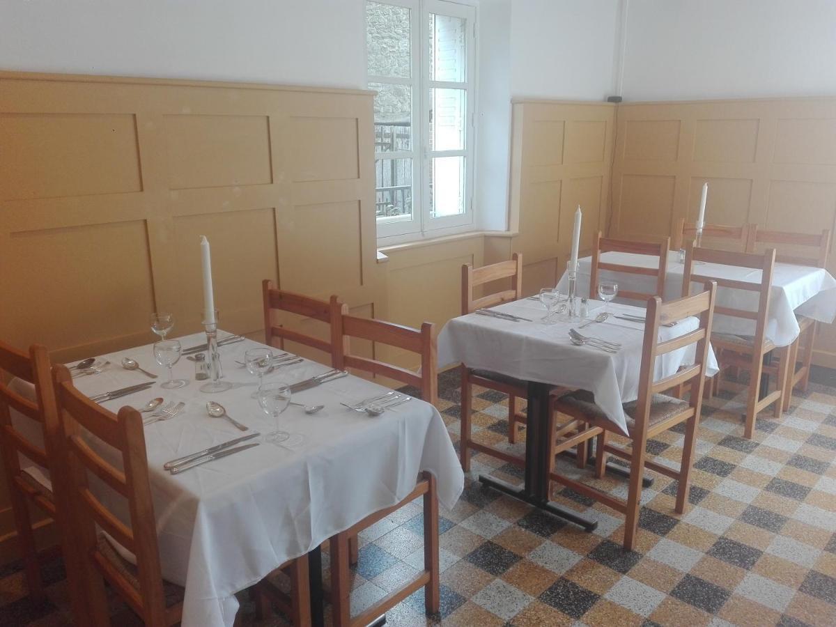 Bed and Breakfast L'Esquilon Chambre D'Hote Thiat Exterior foto